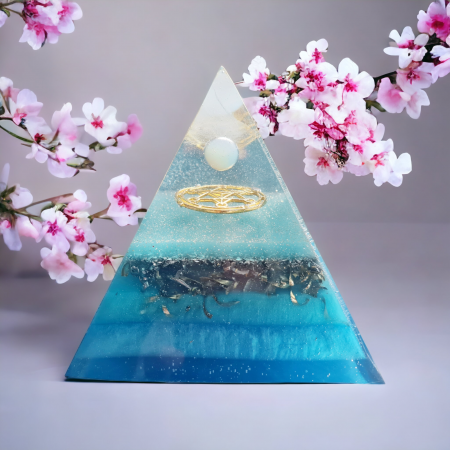 Orgonite pyramide opaline cube de metatroncouleur turquoise